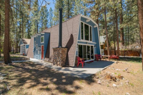 Sherwood Pines - Getaway to the mountains! Comfortable Gambrel style with a Pool Table!